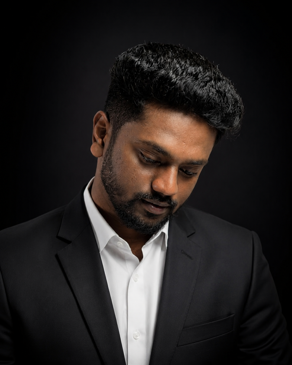 Vijay Kumar, Founder and Director of RAKVIH Solutions